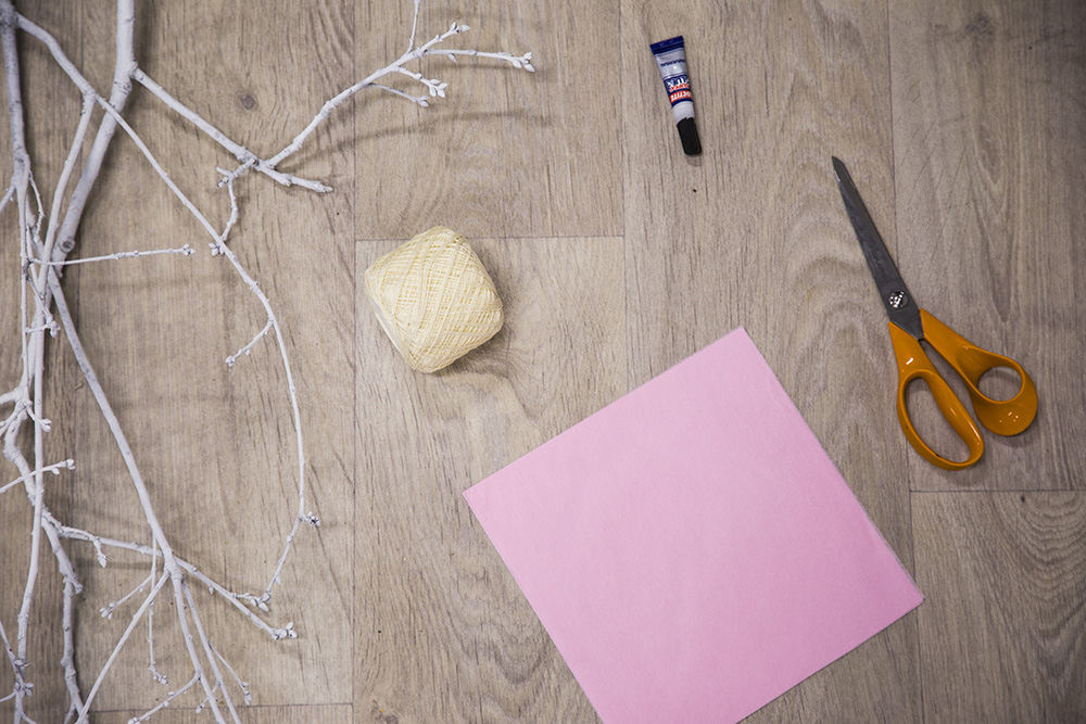 small_fleurs-pompon-diy1