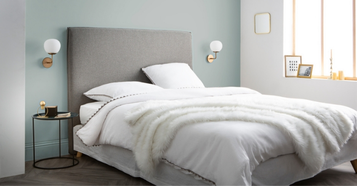 peinture-mur-chambre-vert-or